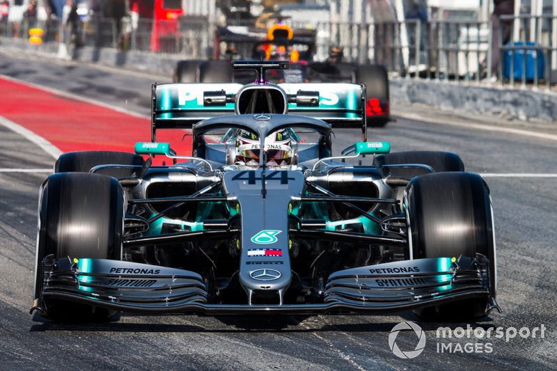 Lewis Hamilton, Mercedes AMG F1 W10.