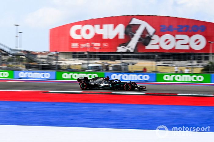 Lewis Hamilton, Mercedes F1 W11 