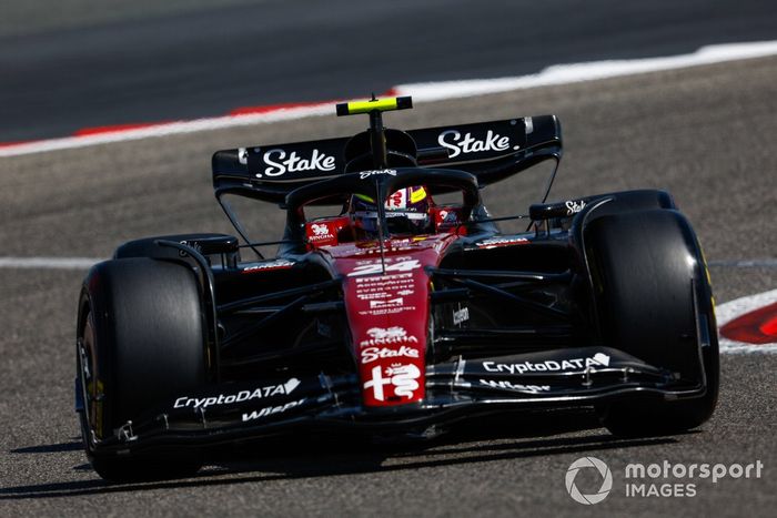 Zhou Guanyu, Alfa Romeo C43