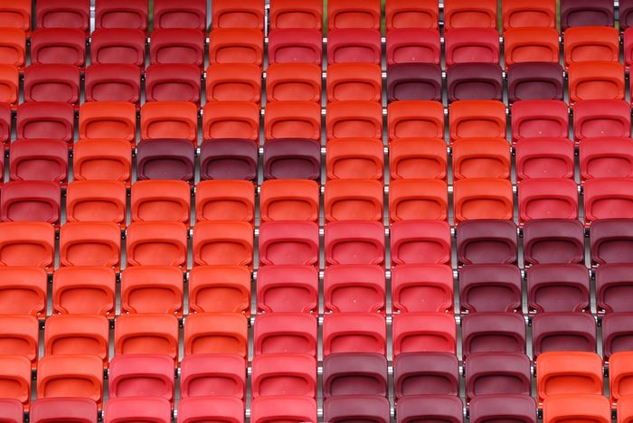 Vista detallada de los asientos de la tribuna