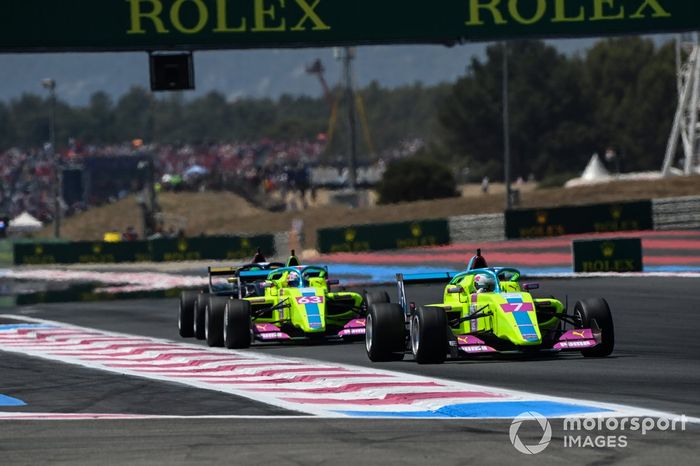 Emma Kimilainen, Puma W Series Team, Tereza Babikova, Puma W Series Team