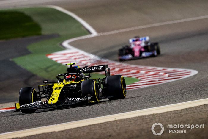 Esteban Ocon, Renault F1 Team R.S.20, Sergio Pérez, Racing Point RP20