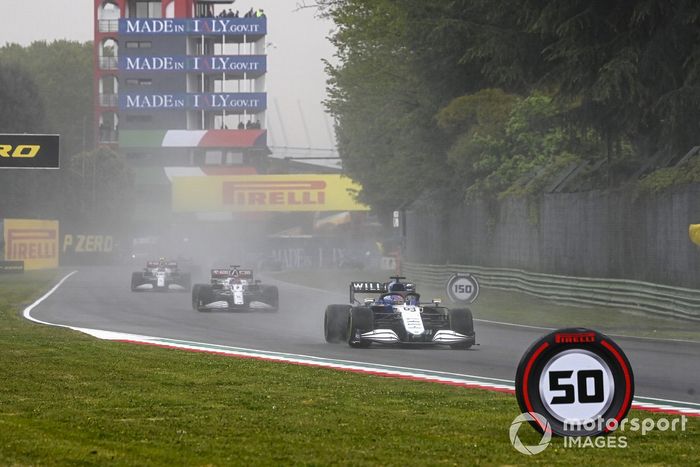George Russell, Williams FW43B, Kimi Raikkonen, Alfa Romeo Racing C41, Antonio Giovinazzi, Alfa Romeo Racing C41