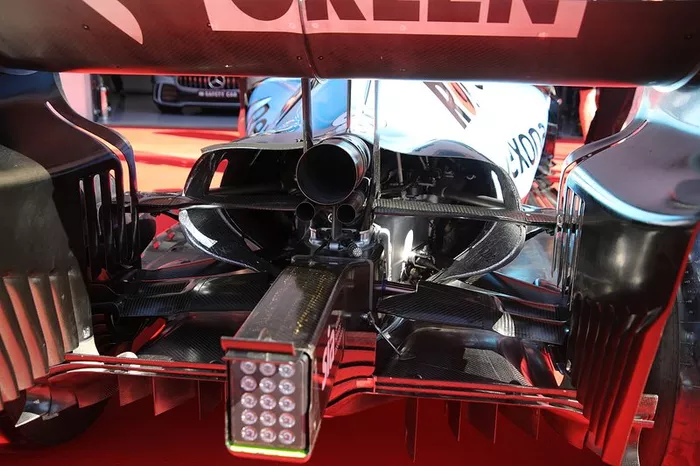 Williams Racing FW42, rear