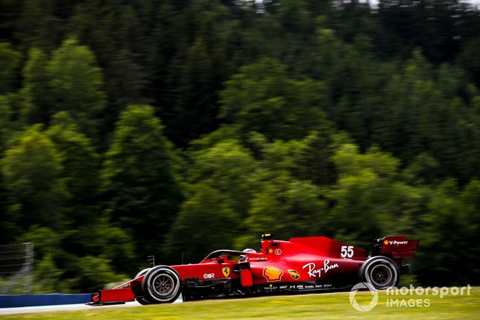 Carlos Sainz Jr., Ferrari SF21