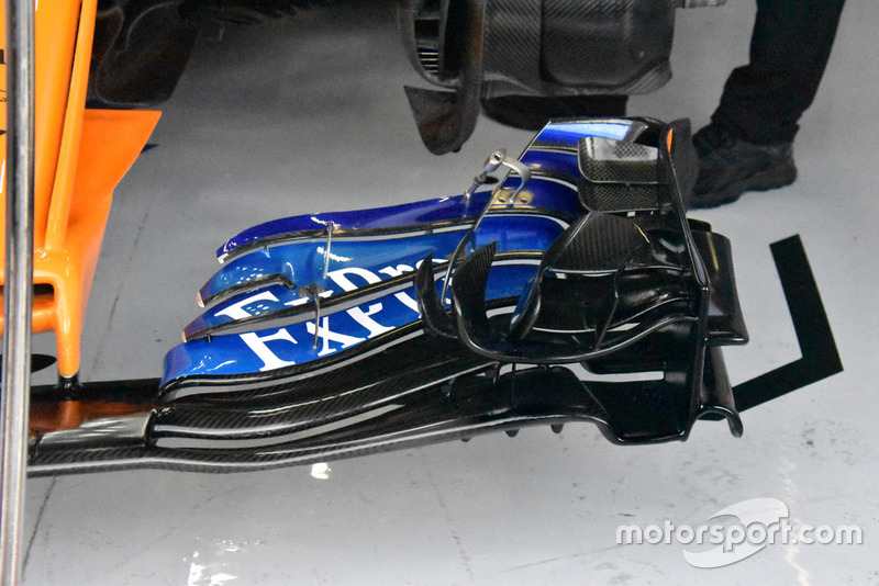 Переднє антикрило McLaren MCL33