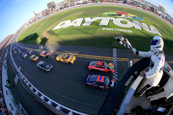Ganador de la carrera: Denny Hamlin, Joe Gibbs Racing Toyota