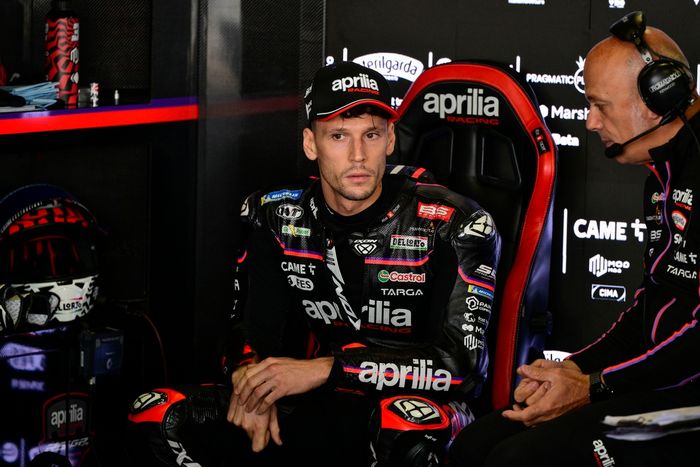 Lorenzo Savadori, Aprilia Racing