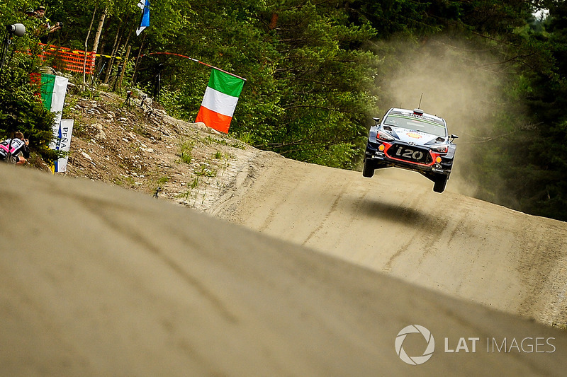 Тьєррі Ньовілль, Ніколя Жільсуль, Hyundai i20 WRC, Hyundai Motorsport