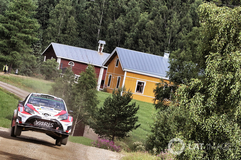 Юхо Хяннінен, Кай Ліндстрьом, Toyota Yaris WRC, Toyota Racing