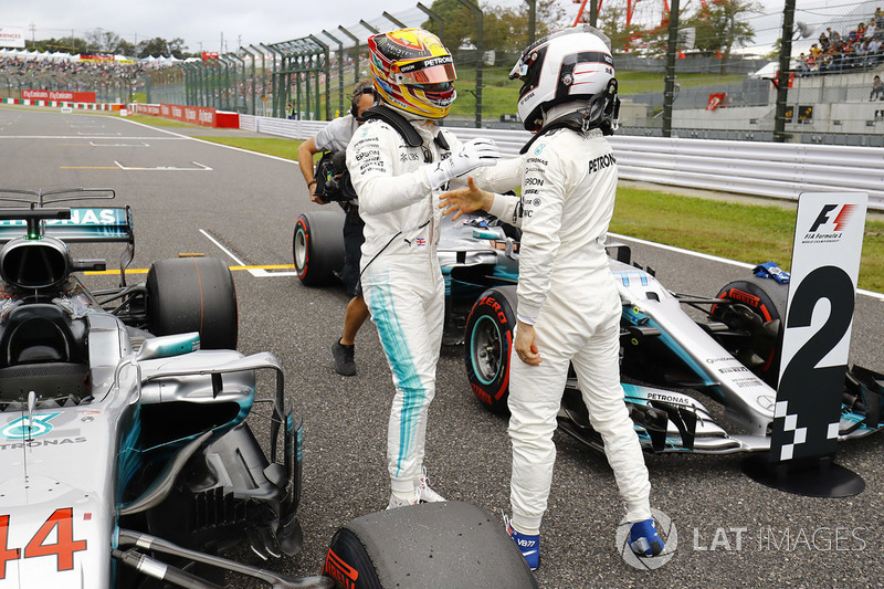 Polesitter Lewis Hamilton, Mercedes AMG F1, second place Valtteri Bottas, Mercedes AMG F1