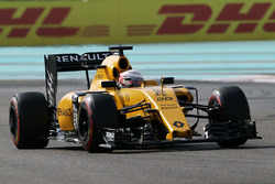 Kevin Magnussen, Renault Sport F1 Team RS16