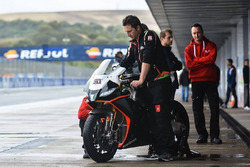 Eugene Laverti, Aprilia