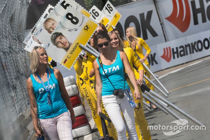 Chica de la parrilla