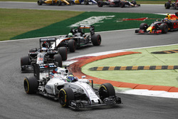 Felipe Massa, Williams FW38 Mercedes; Fernando Alonso, McLaren MP4-31 Honda; Nico Hülkenberg, Force