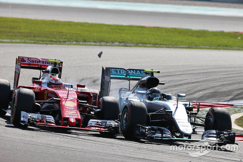 Kimi Raikkonen, Ferrari SF16-H y Nico Rosberg, Mercedes AMG F1 W07 Hybrid