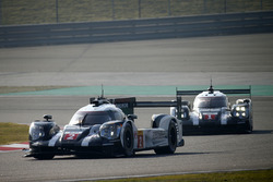 #2 Porsche Team Porsche 919 Hybrid: Romain Dumas, Neel Jani, Marc Lieb and #1 Porsche Team Porsche 919 Hybrid: Timo Bernhard, Mark Webber, Brendon Hartley