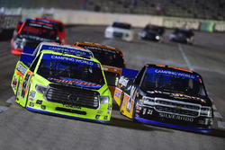 Matt Crafton, ThorSport Racing Toyota, Johnny Sauter, GMS Racing Chevrolet