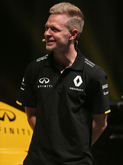 Kevin Magnussen, Renault Sport F1 Team