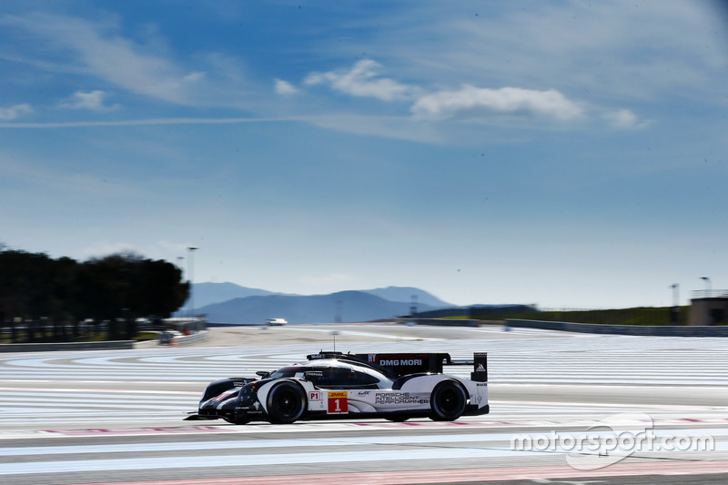 #1 Porsche Team Porsche 919 Hybrid: Timo Bernhard, Mark Webber, Brendon Hartley