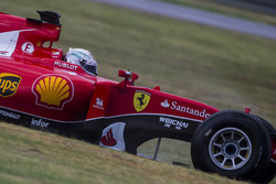 Sebastian Vettel, Ferrari pruebas de la especificación de Pirelli 2017