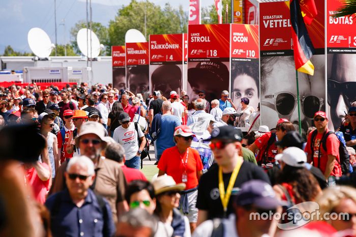 Fotos con sus pilotos