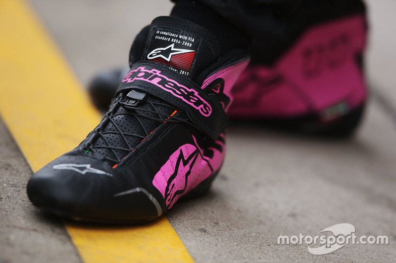 Le scarpe da corsa di Sergio Perez, Force India