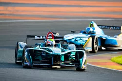 Oliver Turvey, NIO Formula E Team leads Nicolas Prost, Renault e.Dams