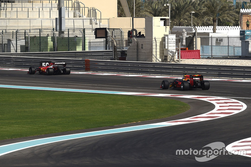 Kimi Raikkonen, Ferrari en Daniel Ricciardo, Red Bull Racing