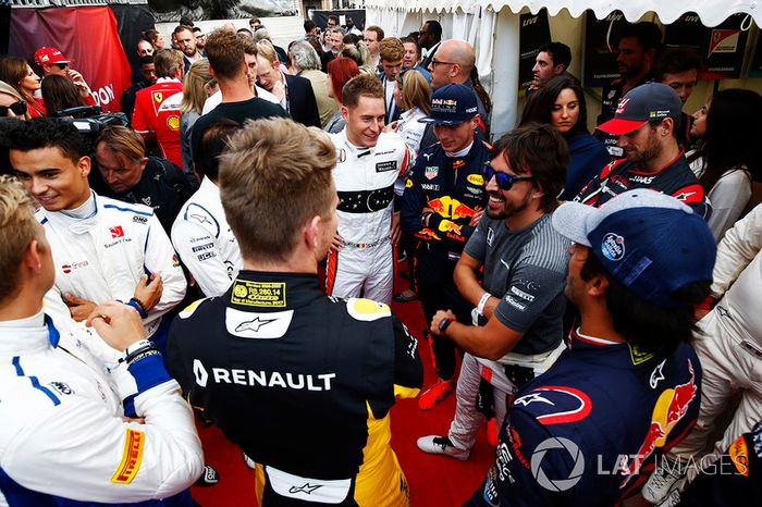 Stoffel Vandoorne, McLaren, Max Verstappen, Red Bull, Fernando Alonso, McLaren, Carlos Sainz Jr., Scuderia Toro Rosso, Nico Hulkenberg, Renault Sport F1 Team, Marcus Ericsson, Sauber