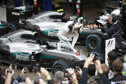 Льюис Хэмилтон, Mercedes AMG F1