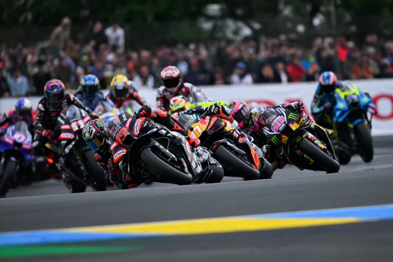 Marco Bezzecchi, Aprilia Racing