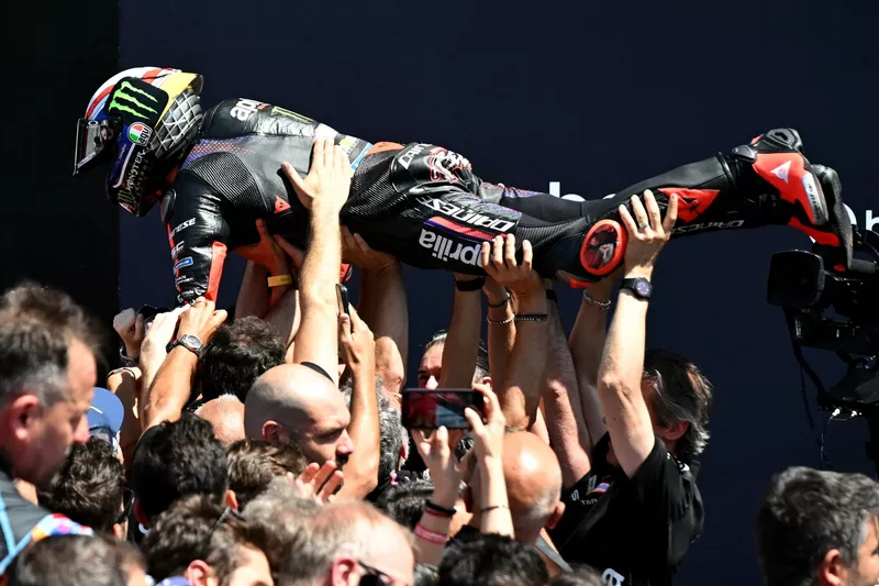 Marco Bezzecchi, Aprilia Racing