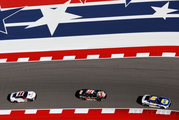 Tyler Reddick channels Michael Jordan with first three-peat 130 Chase Elliott, Hendrick Motorsports, Carson Hocevar, Spire Motorsports, Denny Hamlin, Joe Gibbs Racing