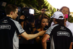 Sergio Perez, Sahara Force India F1 met de media