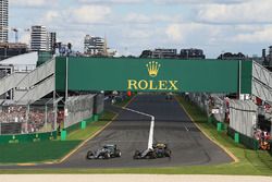 Nico Rosberg, Mercedes AMG F1 Team W07 and Nico Hulkenberg, Sahara Force India F1 VJM09 battle for position