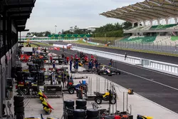 El  pit lane de la GP2