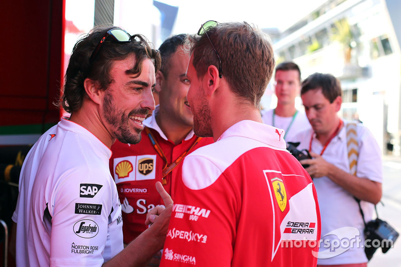 Fernando Alonso, McLaren Honda y Sebastian Vettel, Scuderia Ferrari