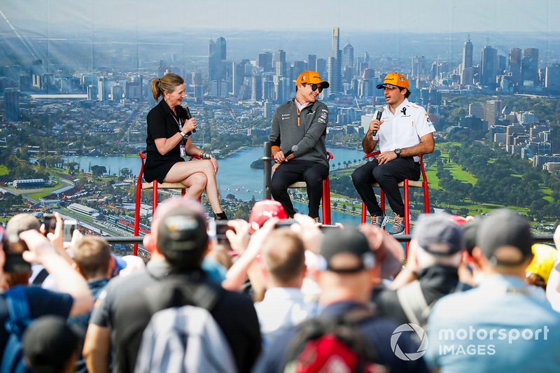 Lando Norris, McLaren, Carlos Sainz Jr., McLaren