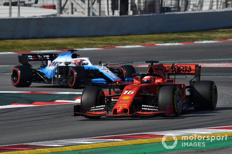 Charles Leclerc, Ferrari SF90 and Robert Kubica, Williams FW42