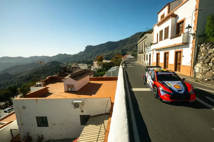 Thierry Neuville, Martijn Wydaeghe, Hyundai World Rally Team Hyundai i20 N Rally1