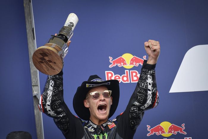 Podio: segundo lugar Fabio Quartararo, Yamaha Factory Racing