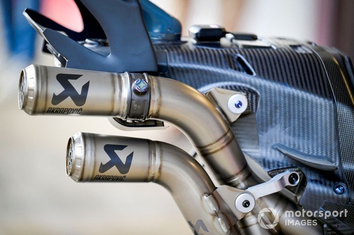 Detalle moto Red Bull KTM