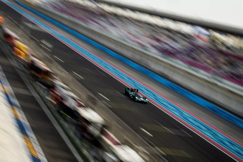 #9 Aston Martin Thor Team Aston Martin Valkyrie : Alex Riberas, Marco Sorensen, Roman De Angelis