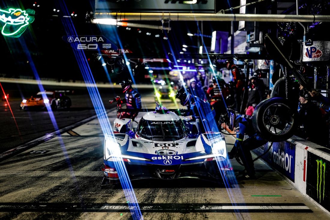 #60 Acura Meyer Shank Racing c/Curb Agajanian Acura ARX-06: Tom Blomqvist, Colin Braun, Scott Dixon, Felix Rosenqvist