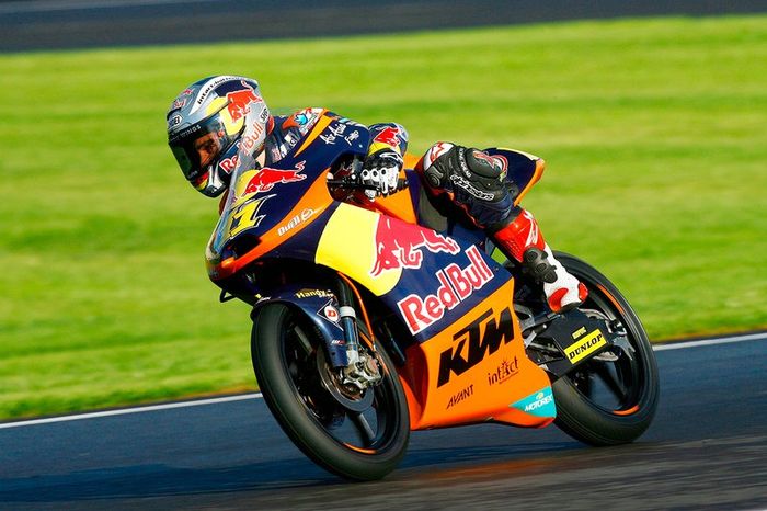 <b>#19</b> 325 - Sandro Cortese, 2012 (Moto3)