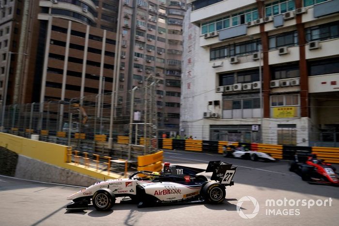 #27 Enzo Fittipaldi, Sauber Junior Team by Charouz