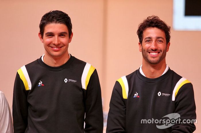 Daniel Ricciardo, Esteban Ocon, Renault F1 Team