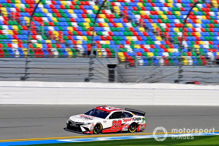 Erik Jones, Joe Gibbs Racing, Toyota Camry Sports Clips