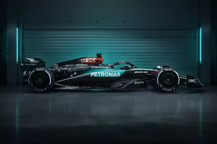 メルセデスW15特別カラーリング  